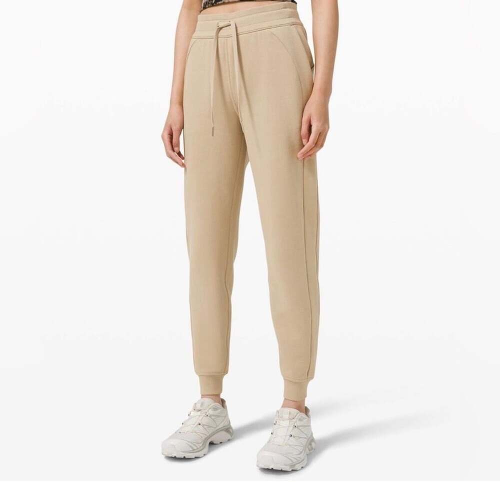 Lululemon Scuba High-Rise Jogger Tan Sweatpants Size 14